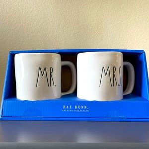 NWT Rae Dunn Mug Set of 2 Gift MR. & MRS.